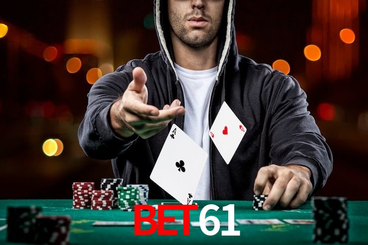 Comparação APP mobile vs versão web da bet61